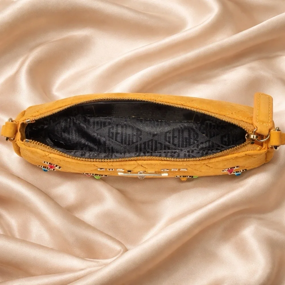 Kurt Geiger London Highgate Wristlet Shoulder Bag  NEW IN BOX - Picture 4 of 10